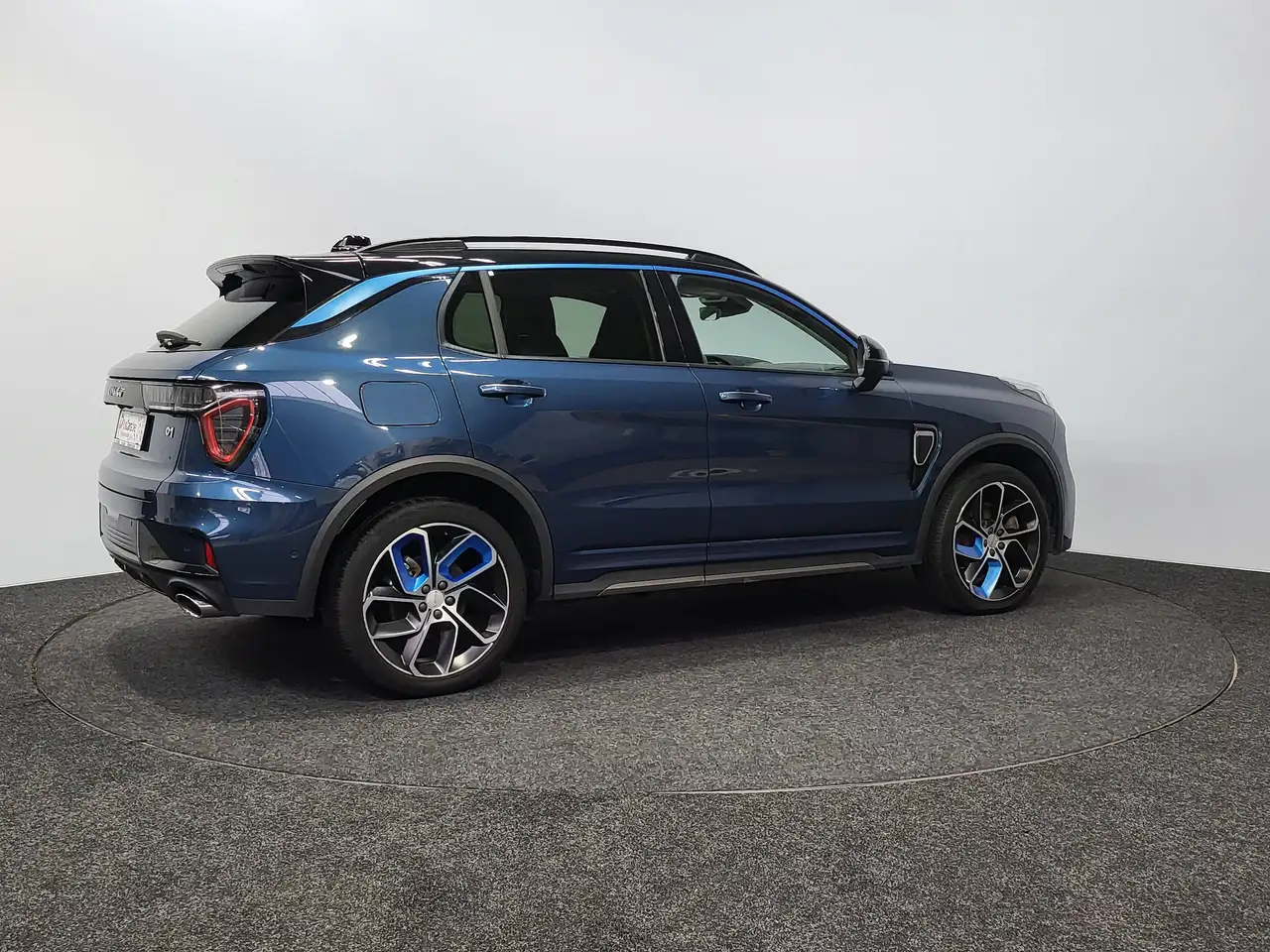 Lynk & Co 01 - 6