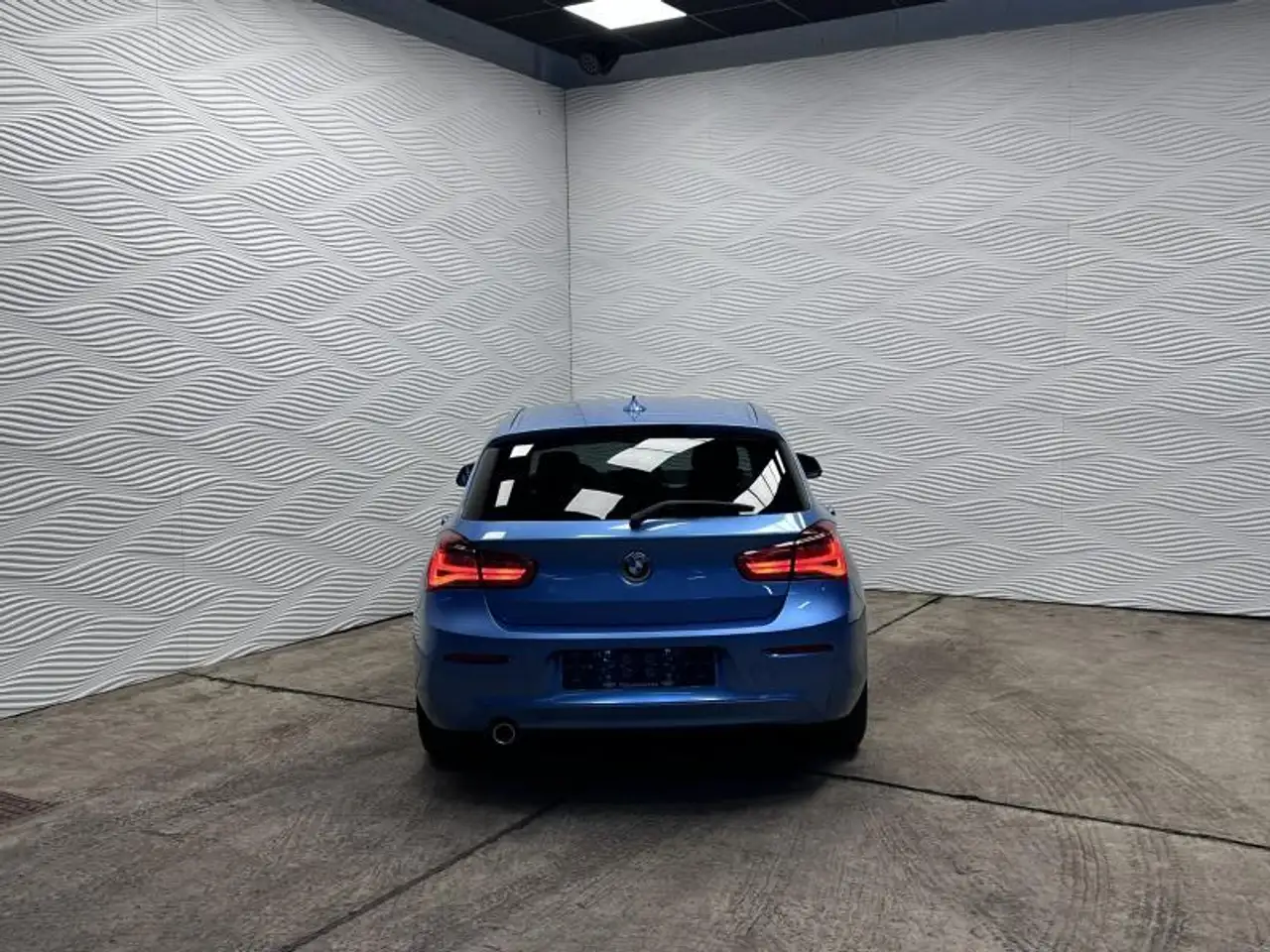 BMW 118 - 8