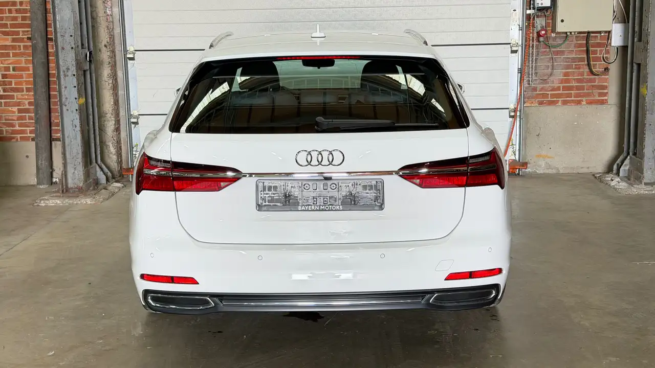 Audi A6 - 6