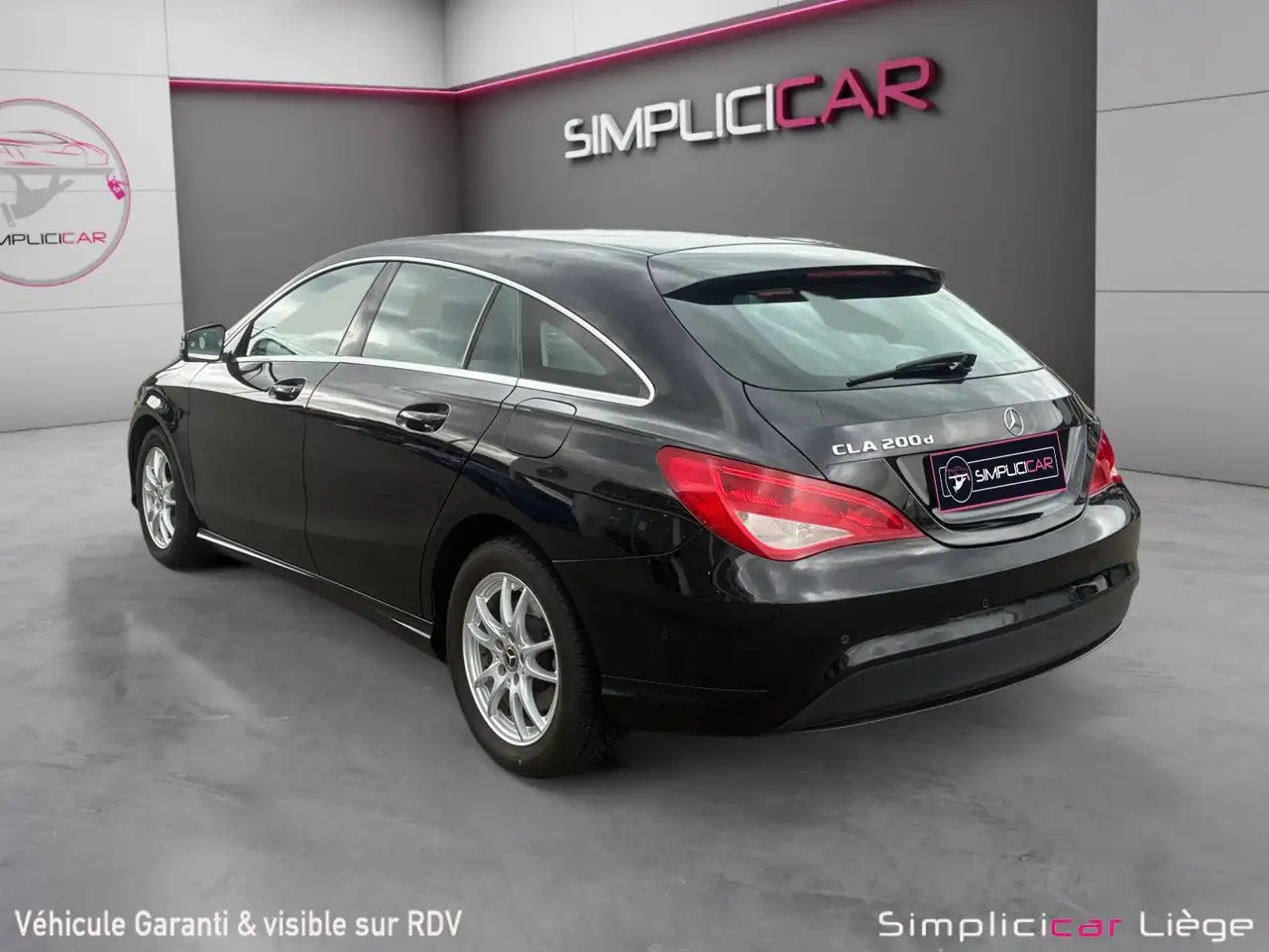 Mercedes-Benz CLA 200 - 5