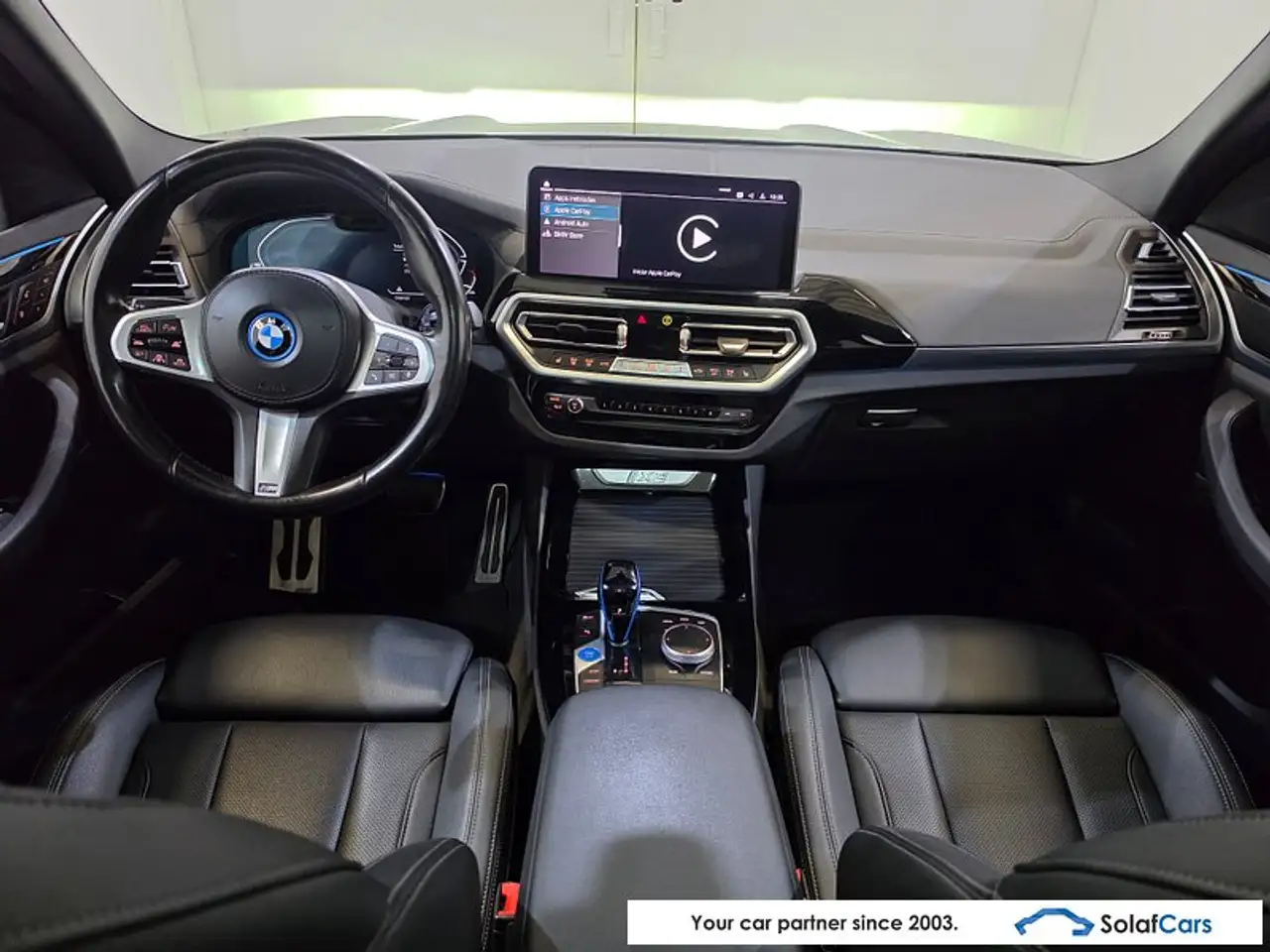 BMW iX3 - 8