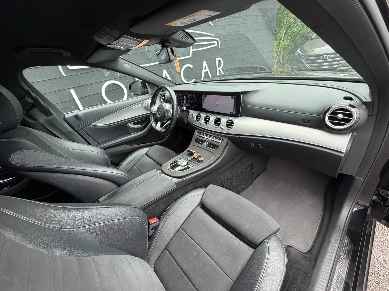 Mercedes-Benz E 200 - 9