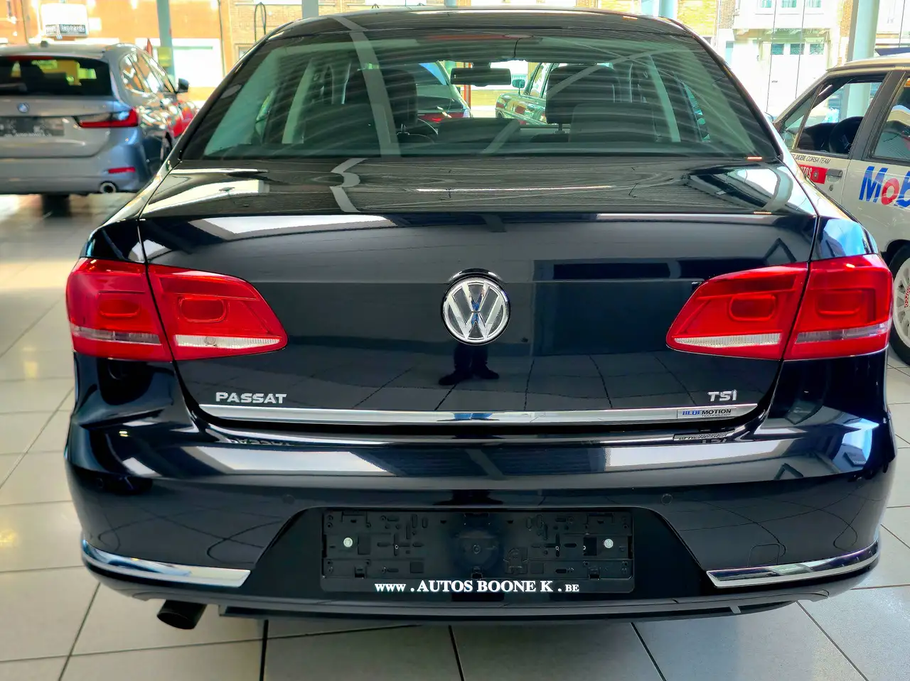 Volkswagen Passat - 7