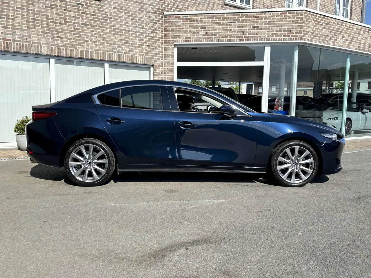 Mazda 3 - 6