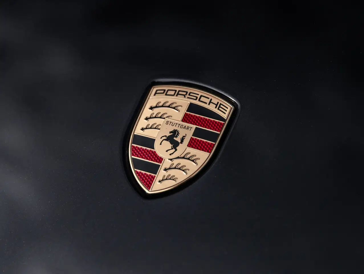 Porsche Taycan - 11