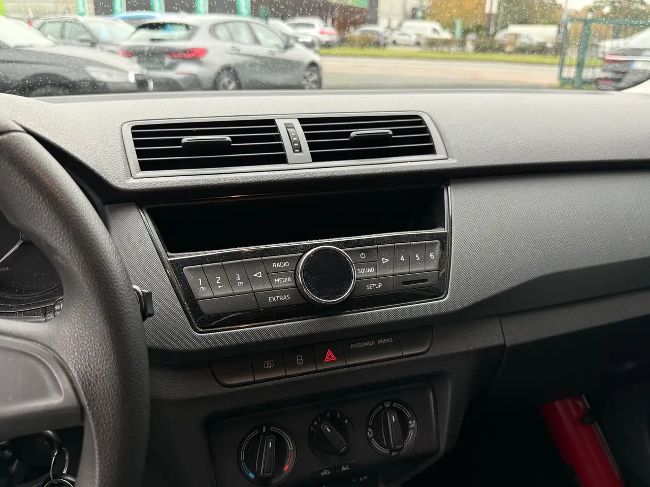 Skoda Fabia - 12