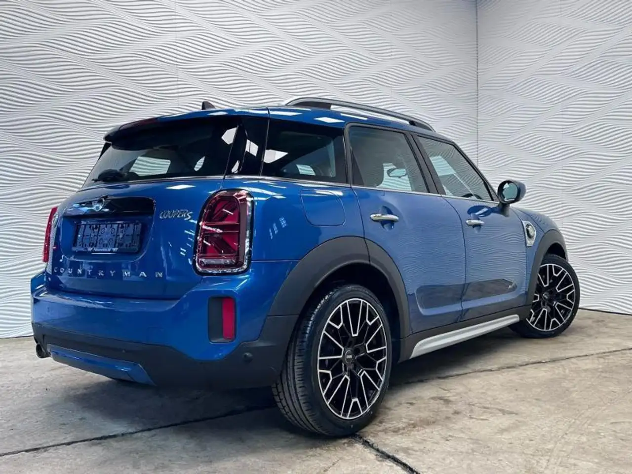 MINI Cooper SE Countryman - 11