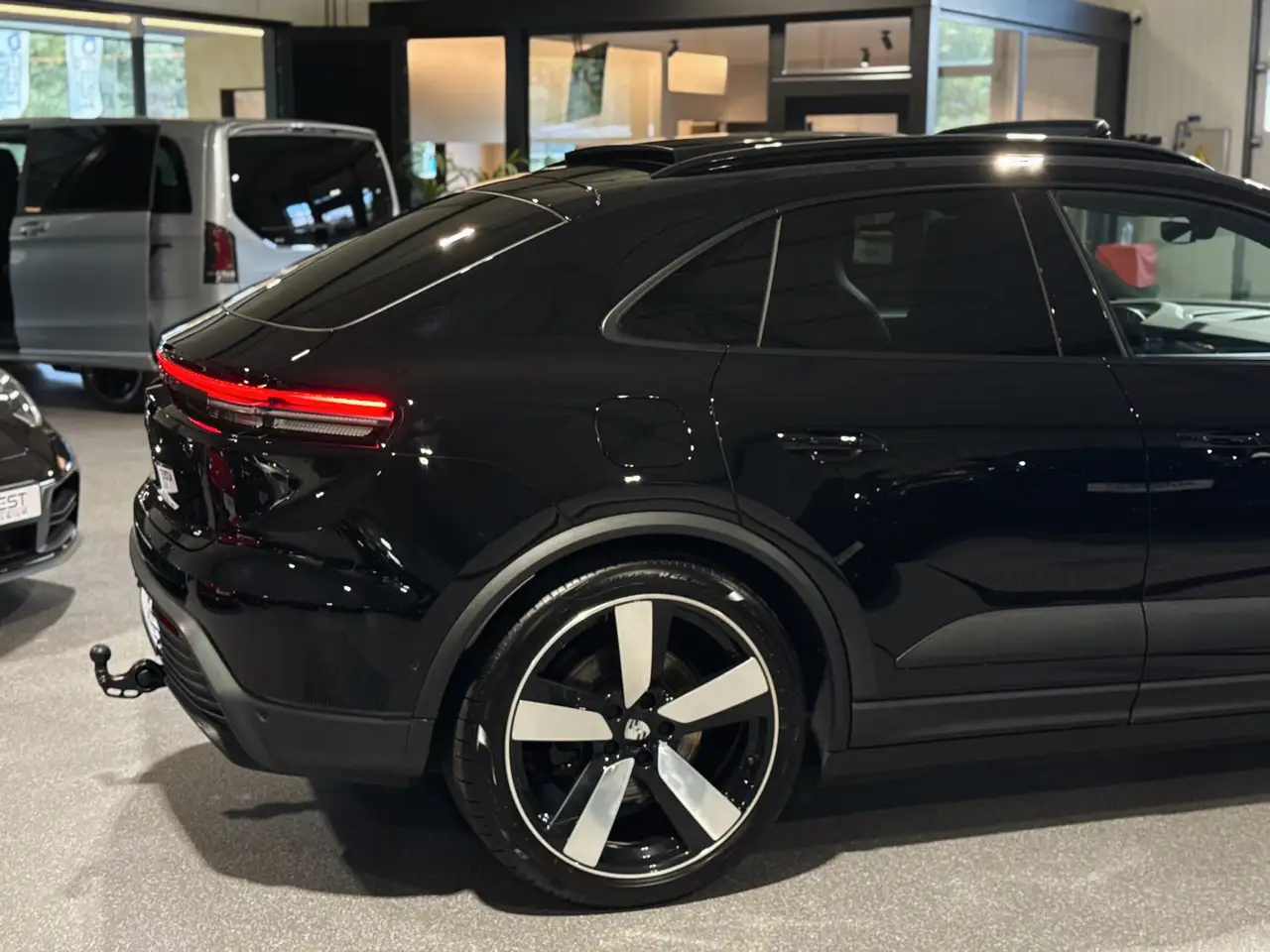 Porsche Macan - 7