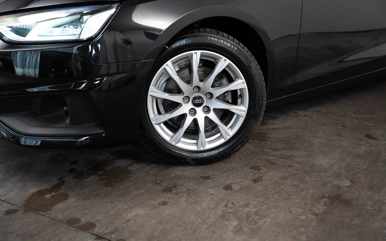 Audi A4 - 5