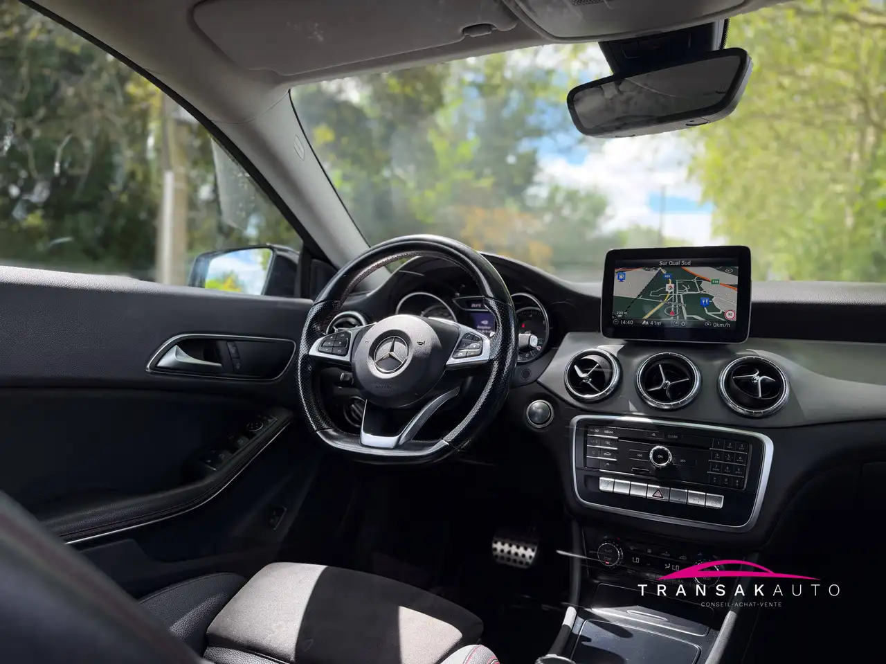 Mercedes-Benz CLA 200 - 10