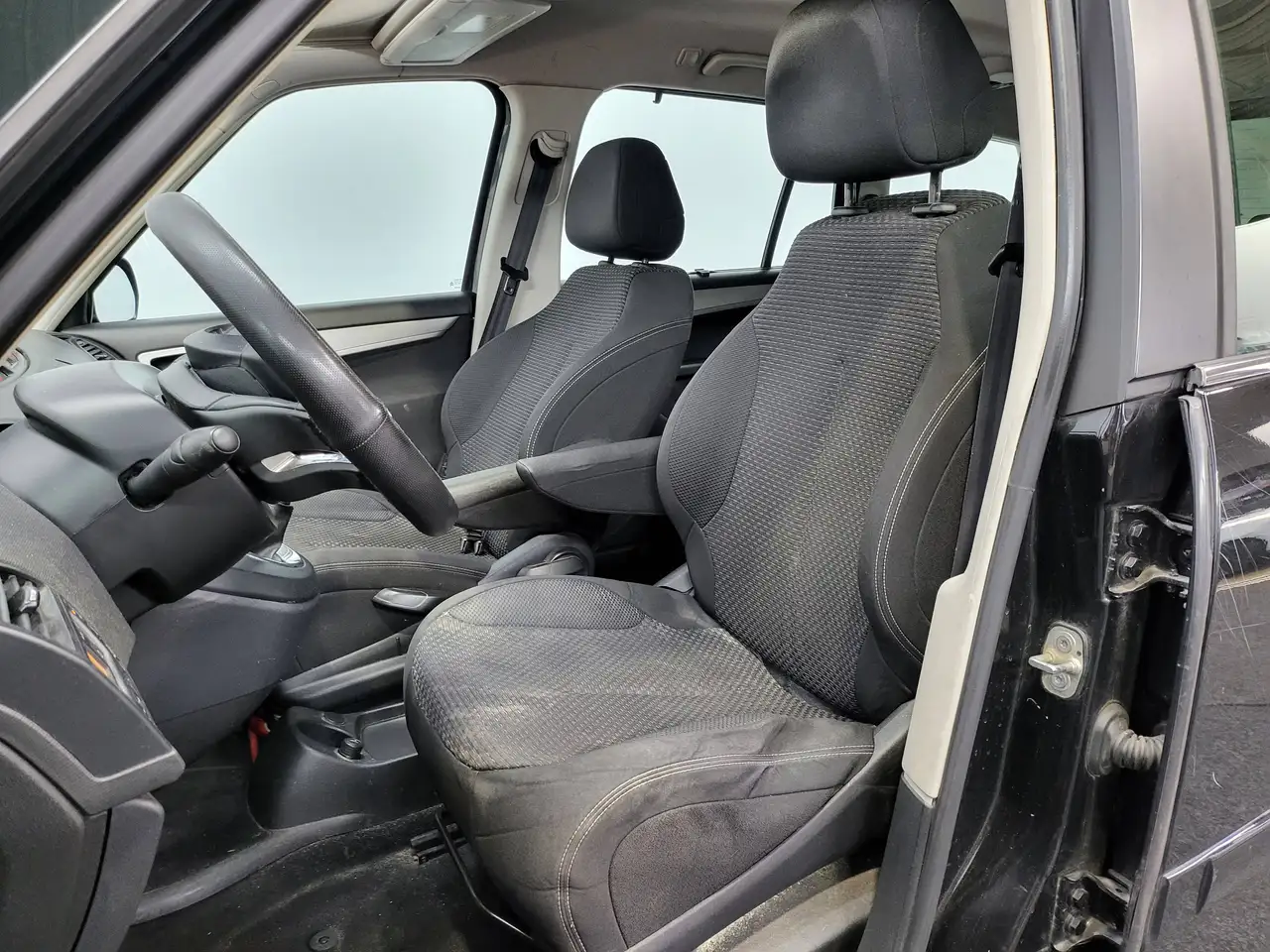 Citroen C4 Picasso - 11