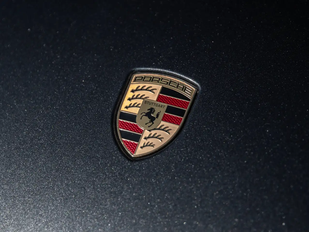 Porsche Taycan - 11