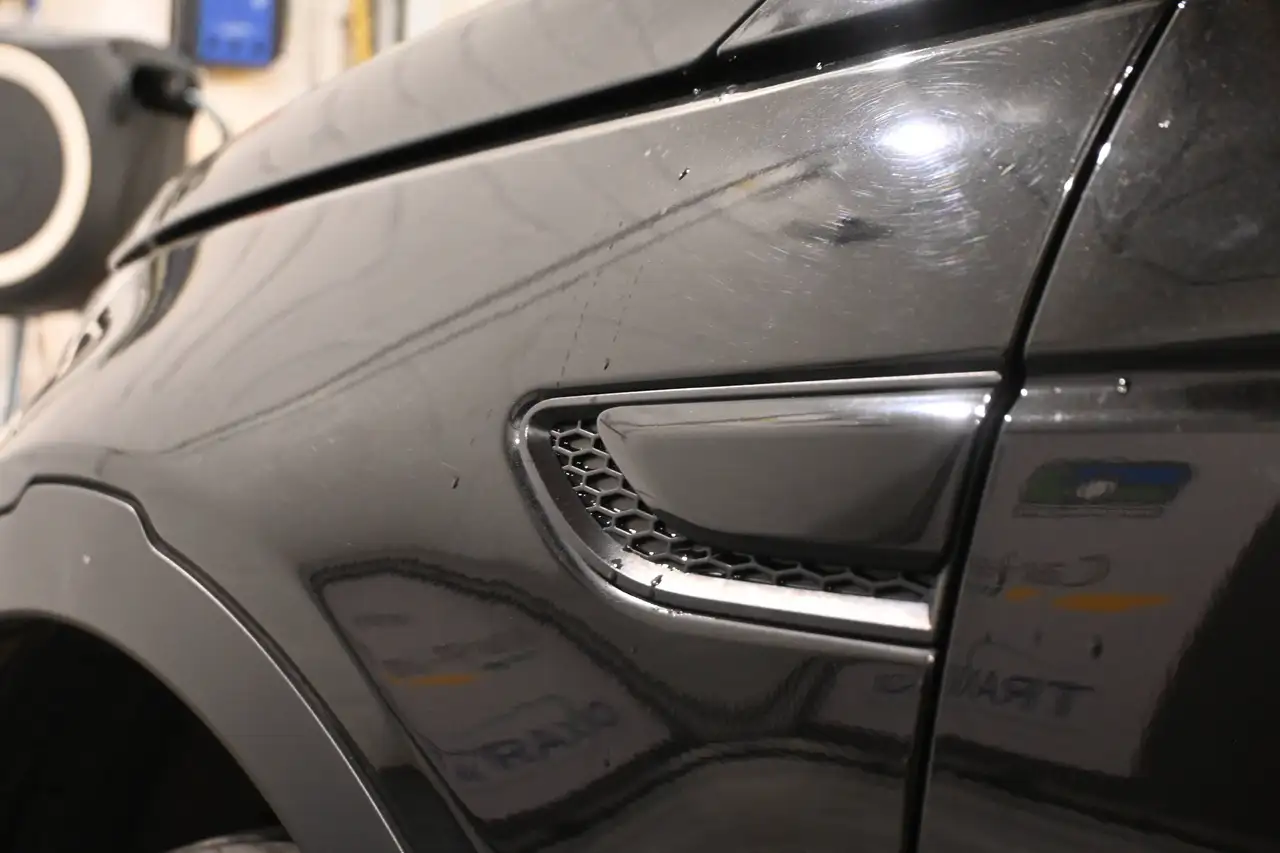Land Rover Discovery Sport - 6