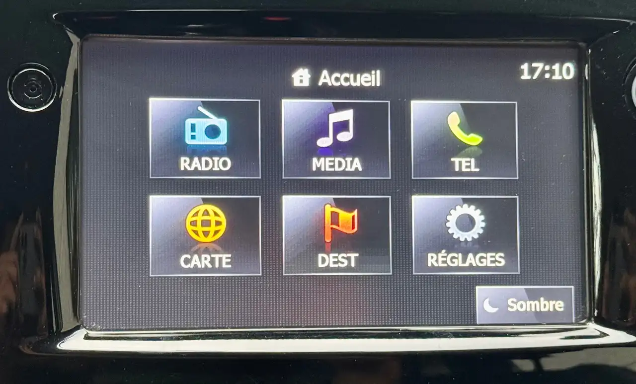 Renault Clio - 10