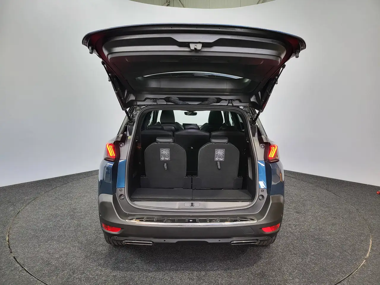 Peugeot 5008 - 9