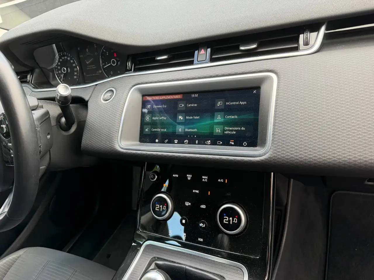 Land Rover Range Rover Evoque - 12