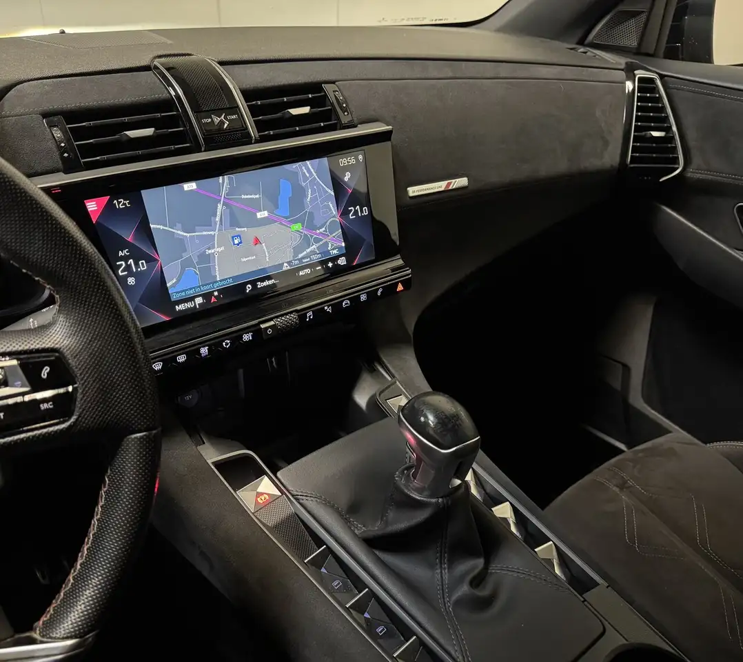 DS Automobiles DS 7 Crossback - 12