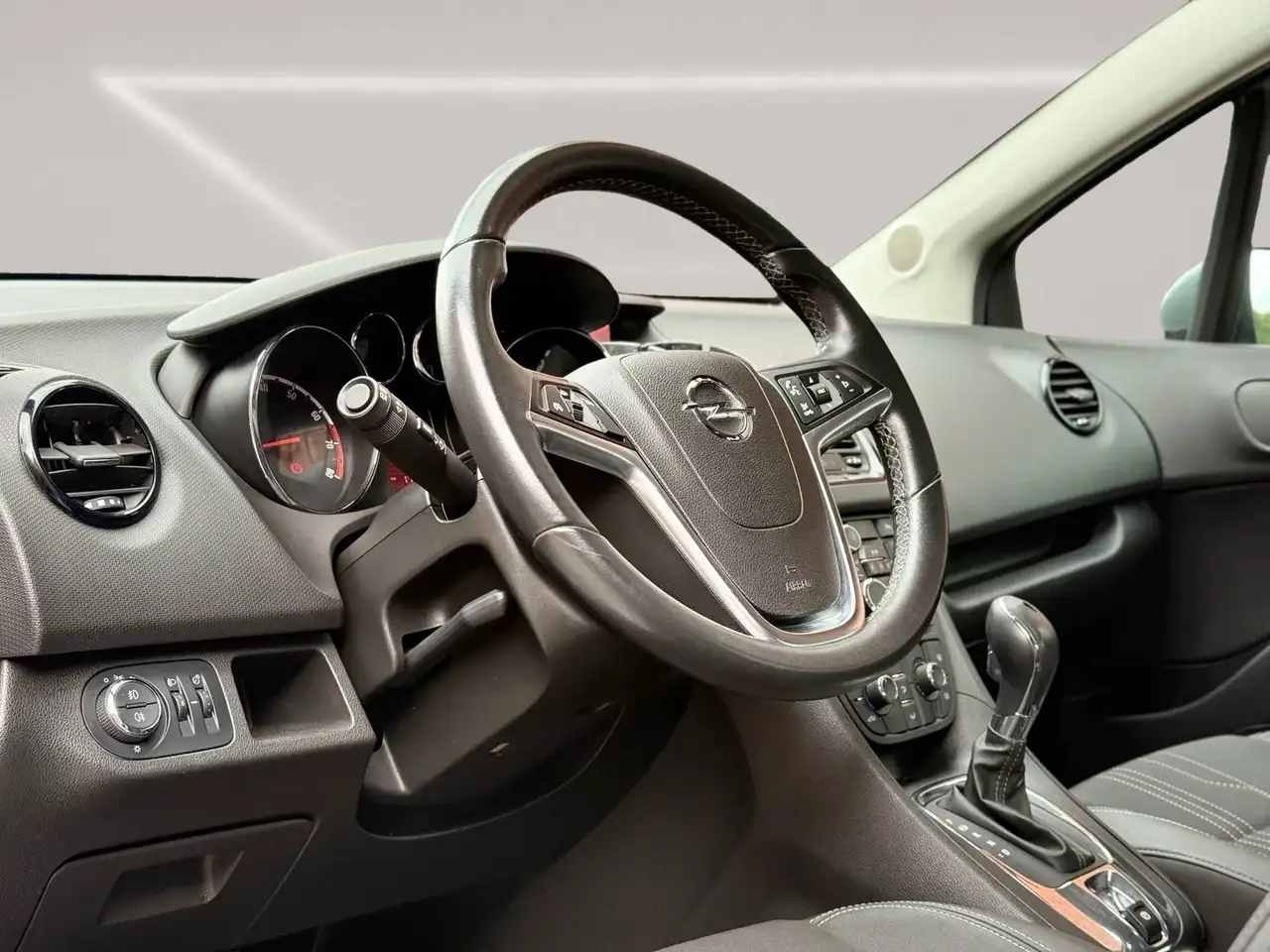 Opel Meriva - 8