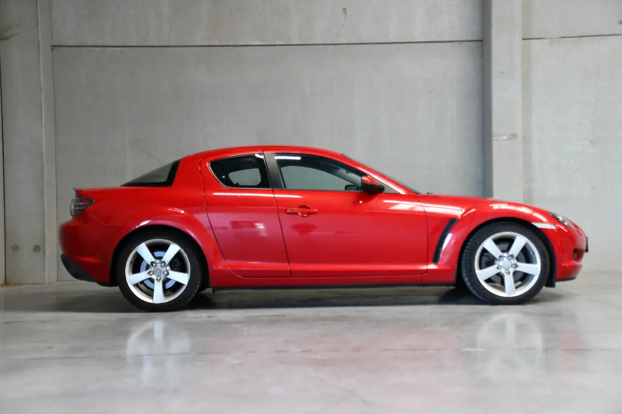 Mazda RX-8 - 4