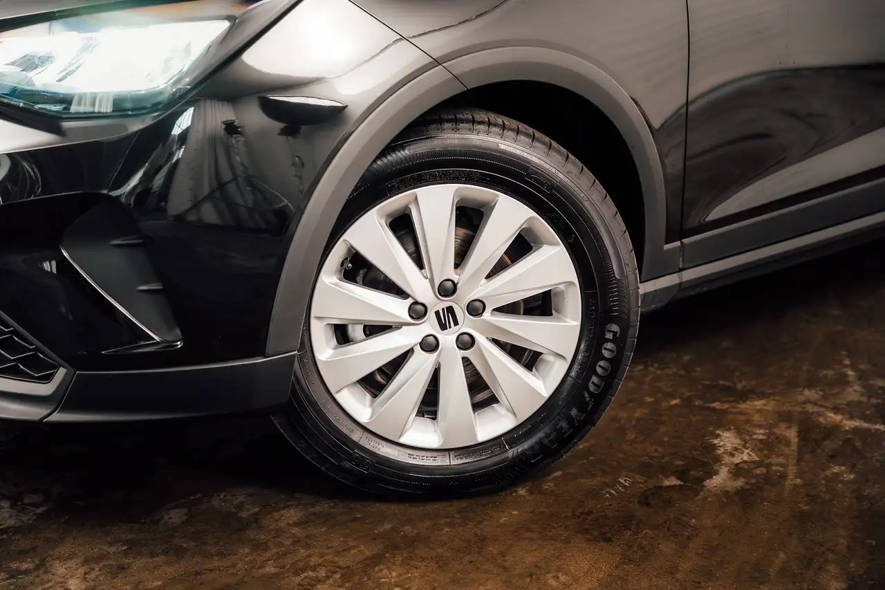 SEAT Arona - 5