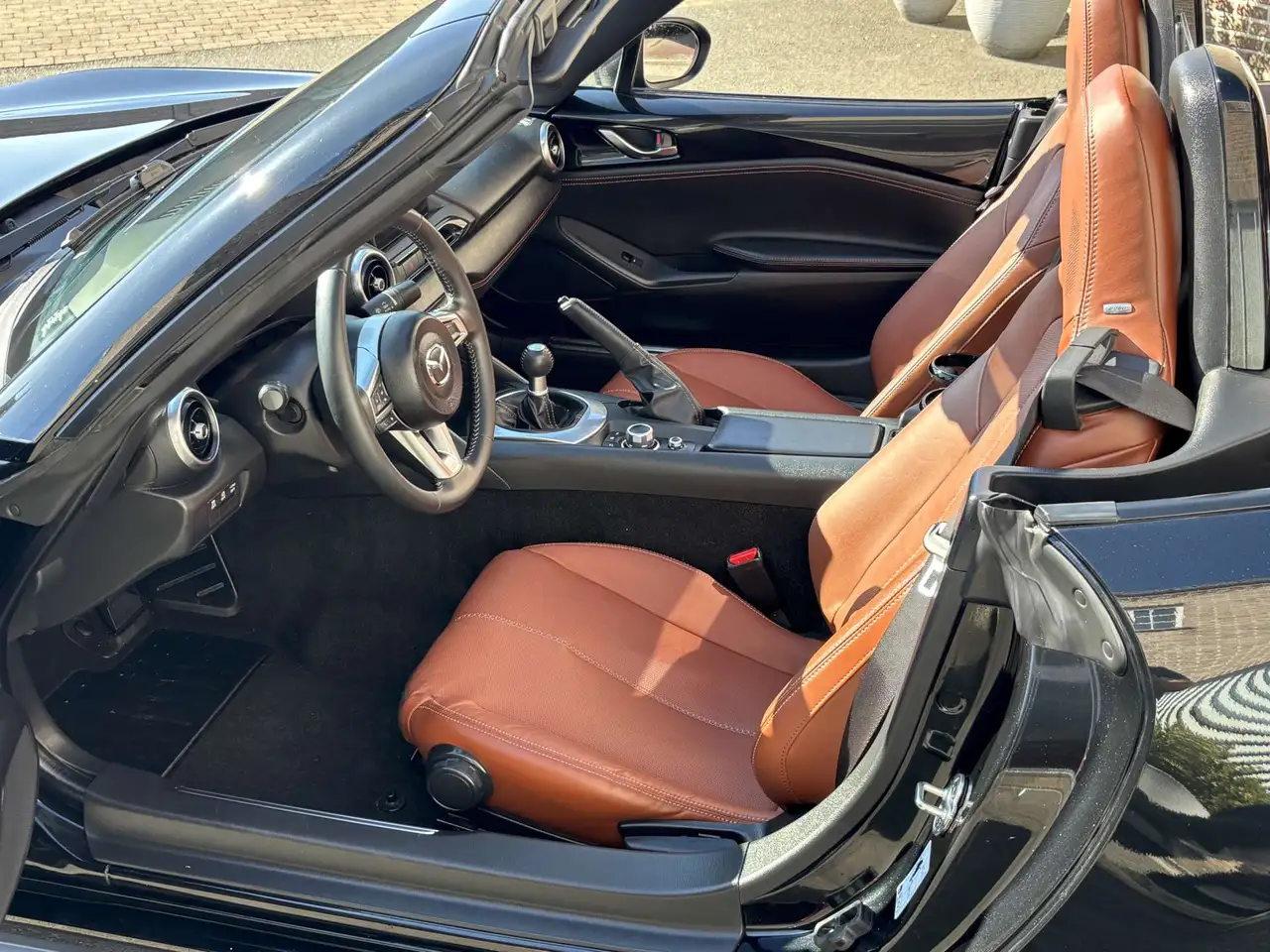 Mazda MX-5 - 10