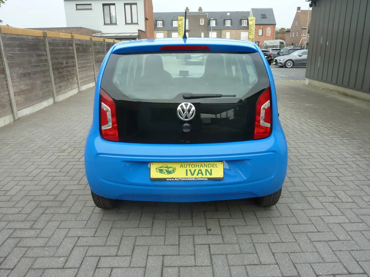 Volkswagen up! - 4