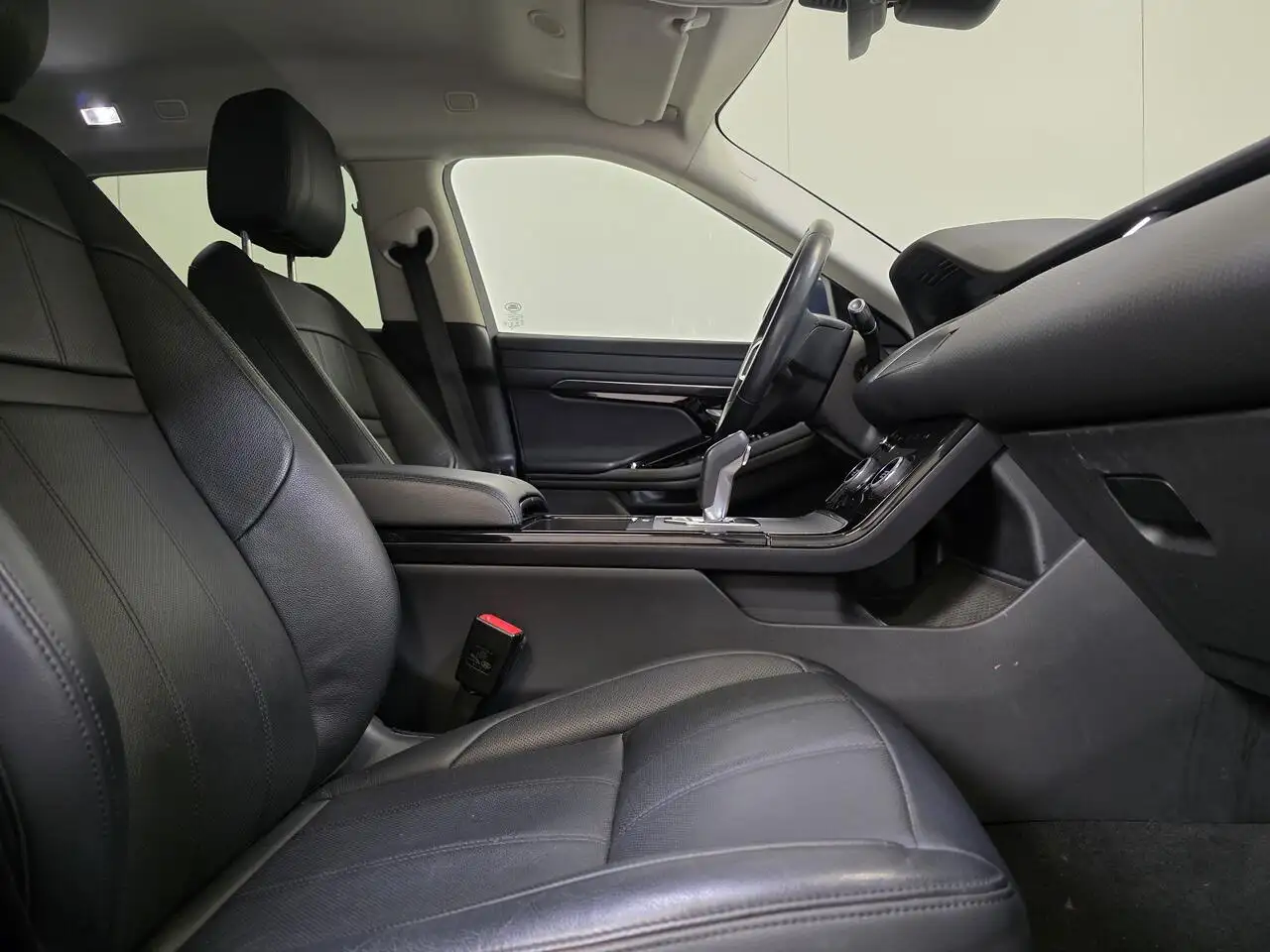 Land Rover Range Rover Evoque - 2