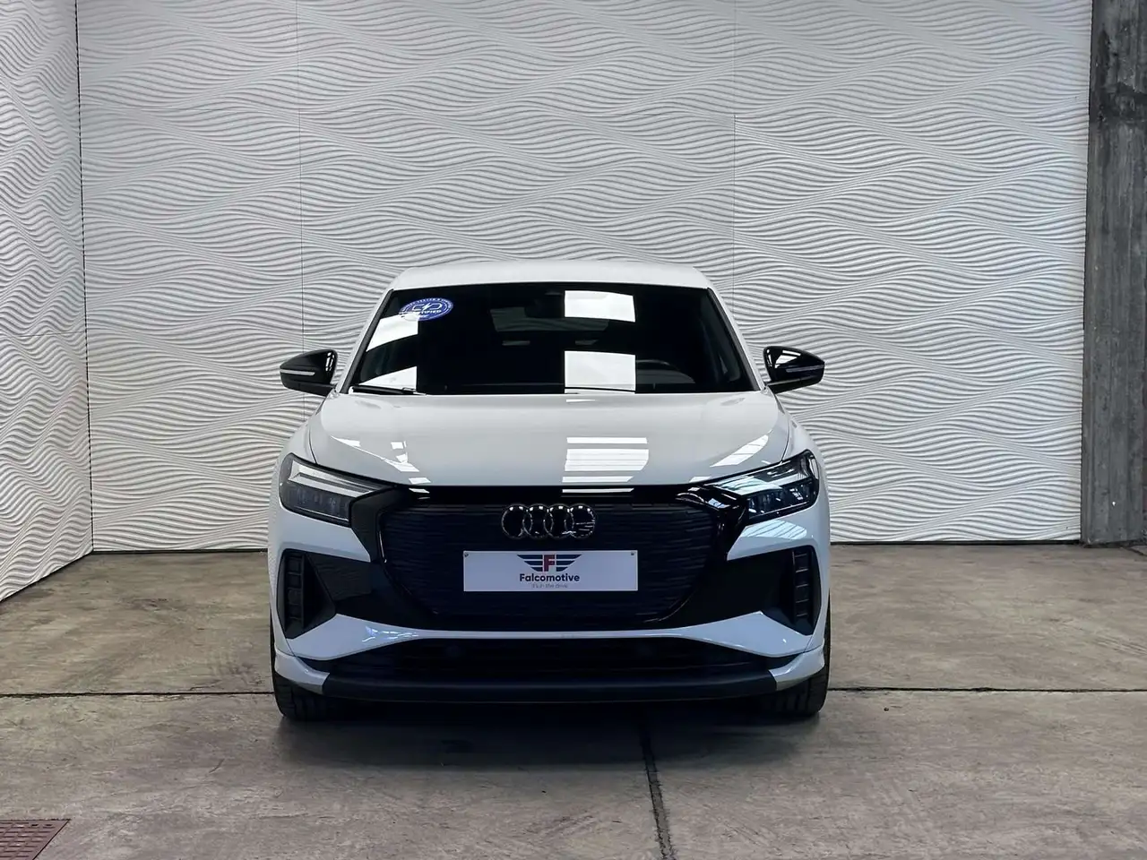 Audi Q4 e-tron - 5