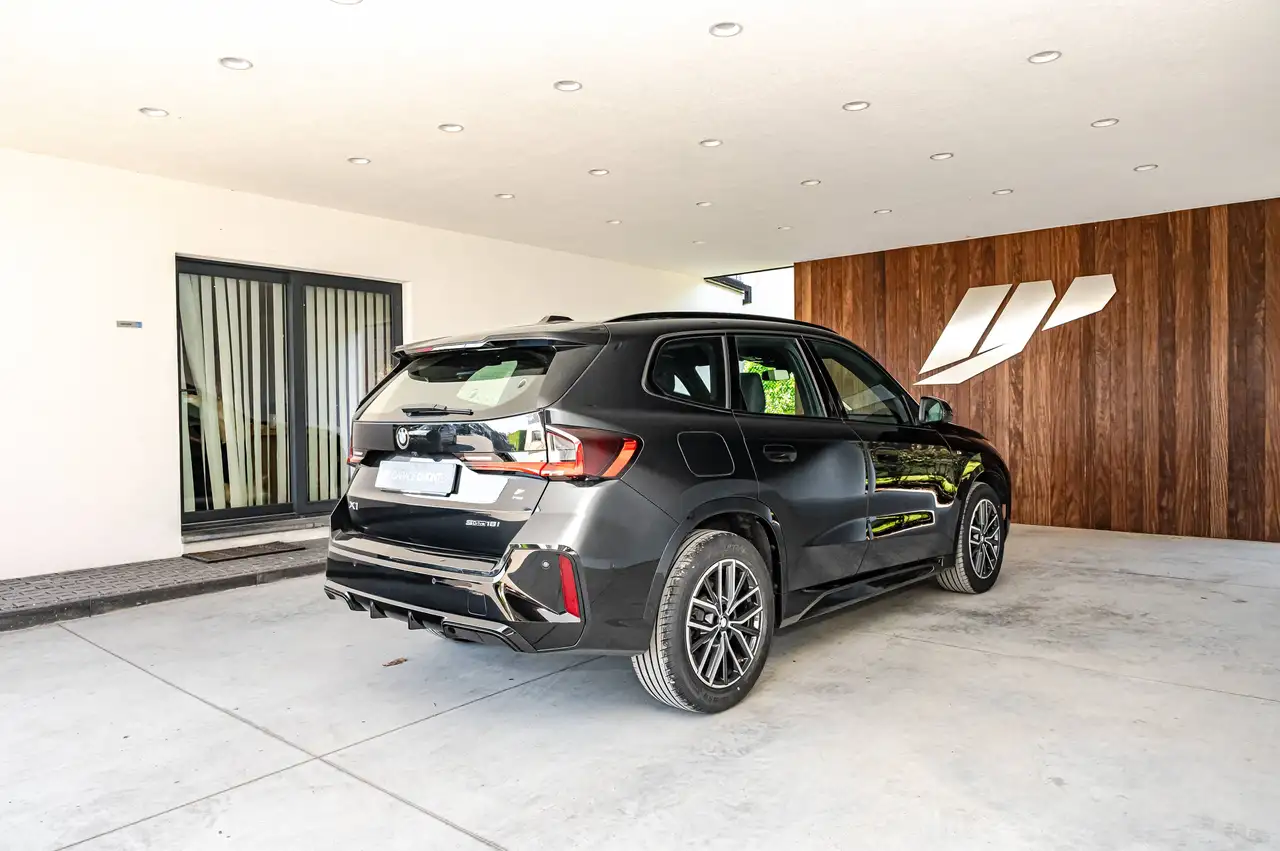 BMW X1 - 10