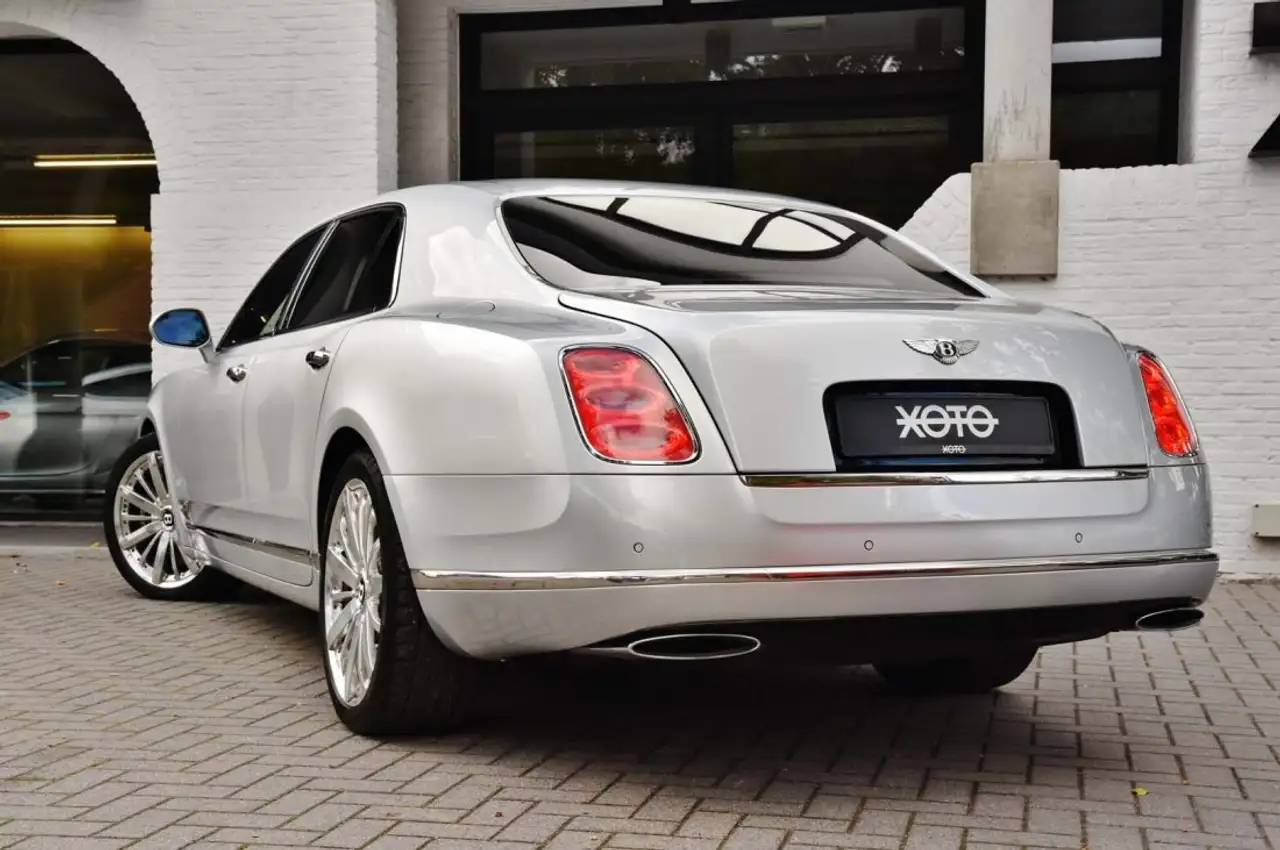 Bentley Mulsanne - 4