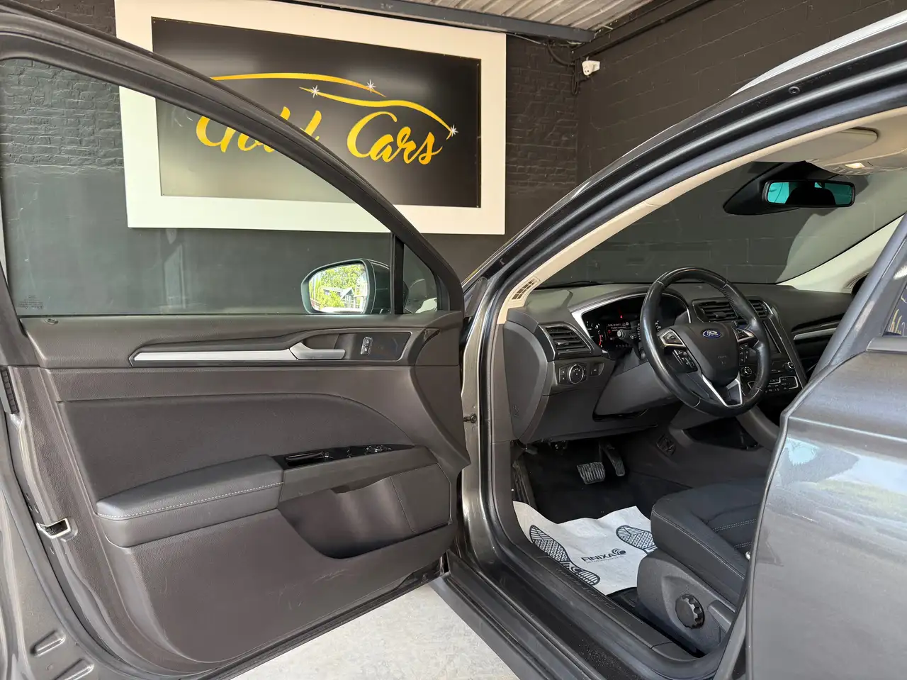 Ford Mondeo - 9
