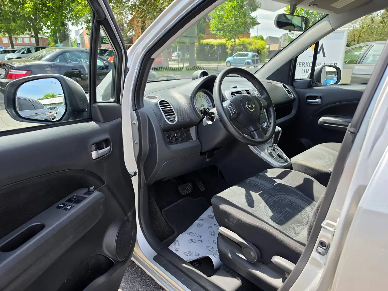 Opel Agila - 7