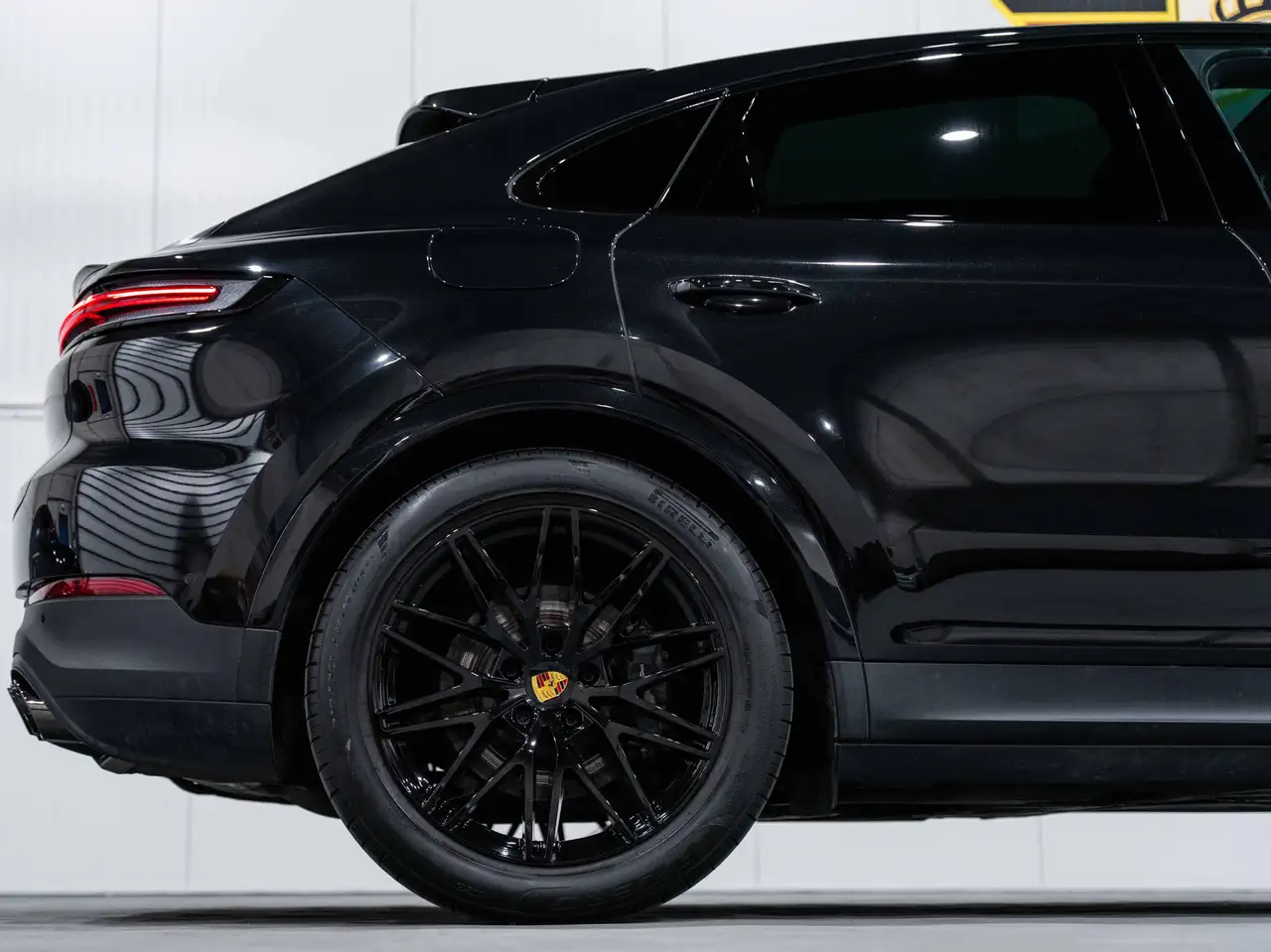 Porsche Cayenne - 9