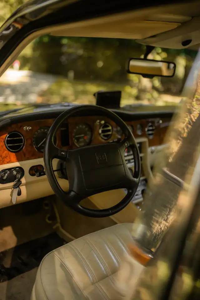 Bentley Brooklands - 12