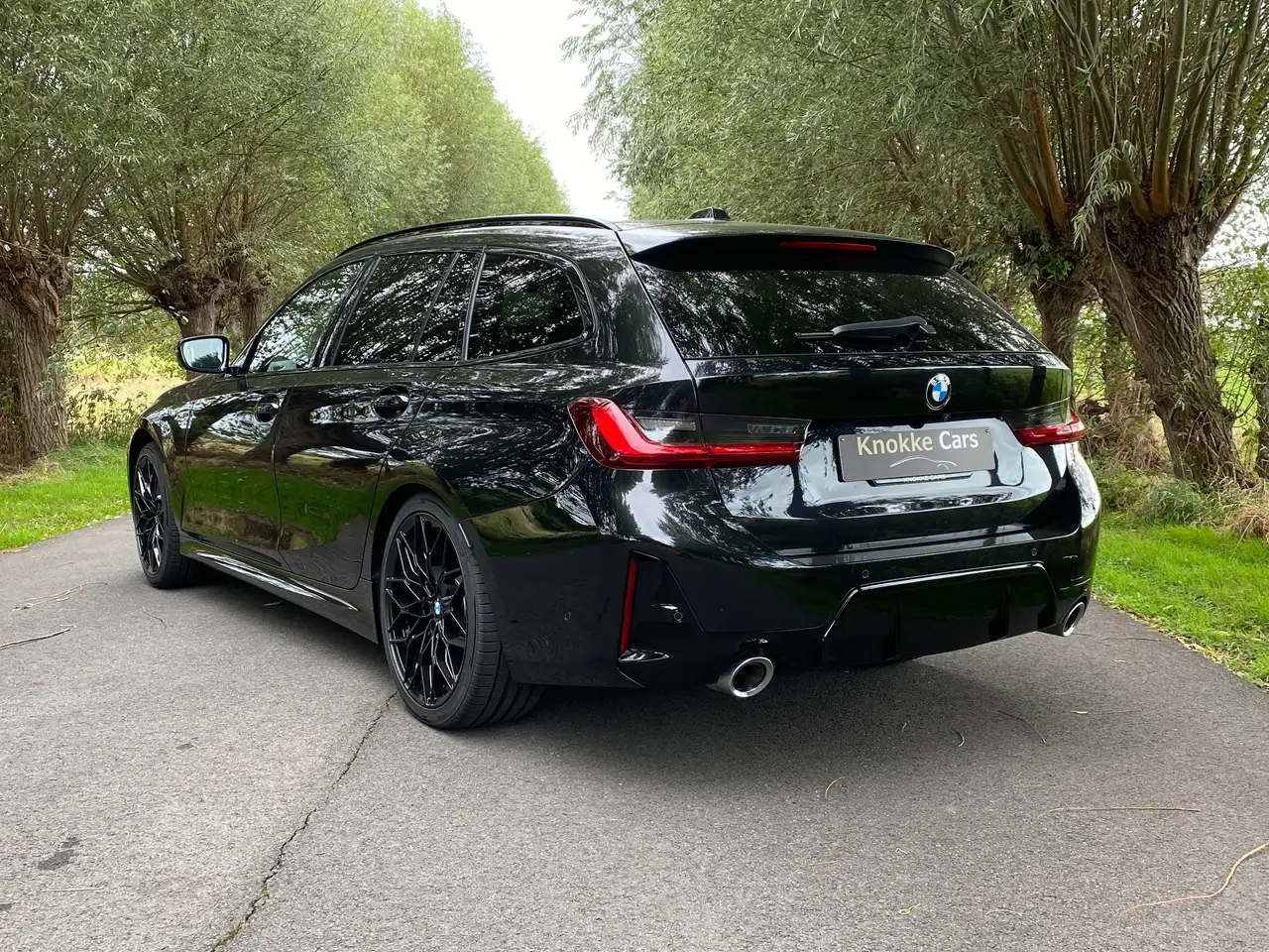 BMW 320 - 3