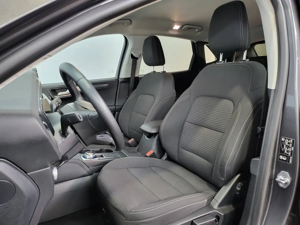 Ford Kuga - 12