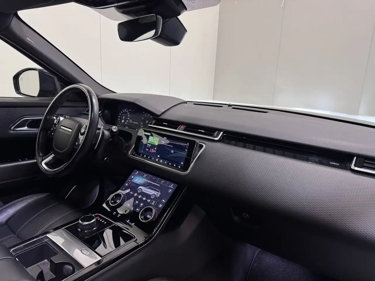 Land Rover Range Rover Velar - 12