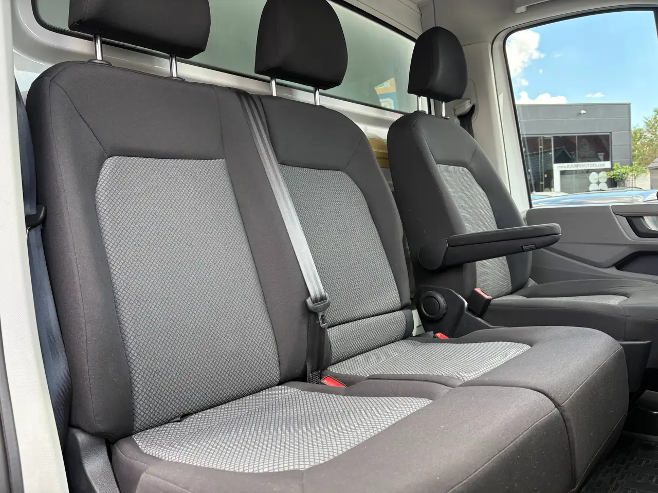 Volkswagen Crafter - 9