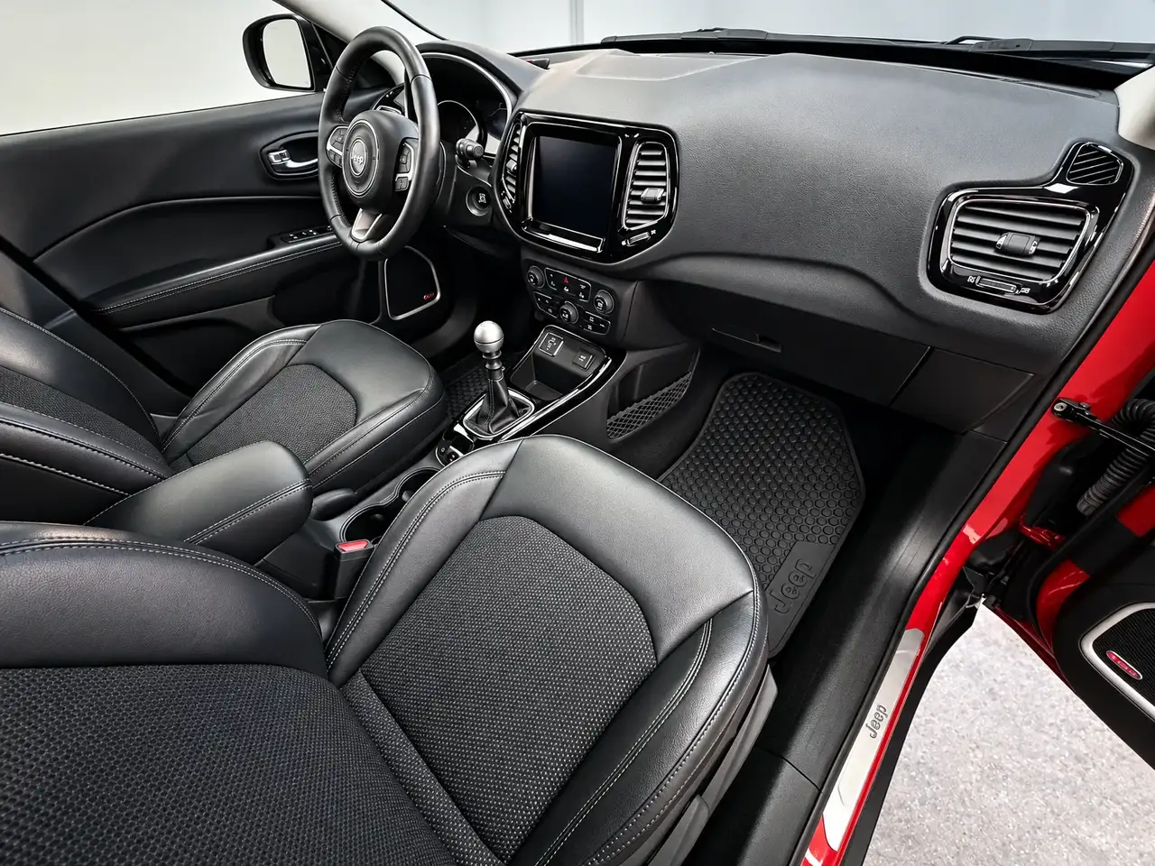 Jeep Compass - 18