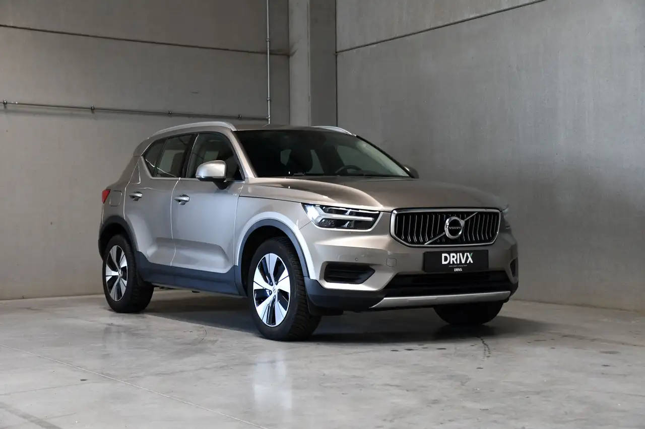 Volvo XC40 - 2