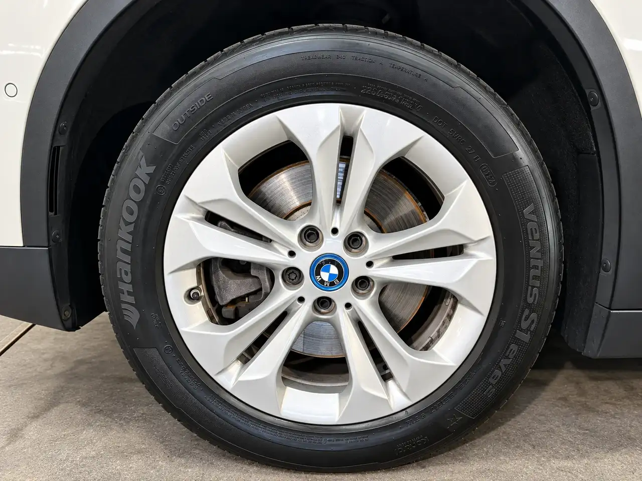 BMW X1 - 11
