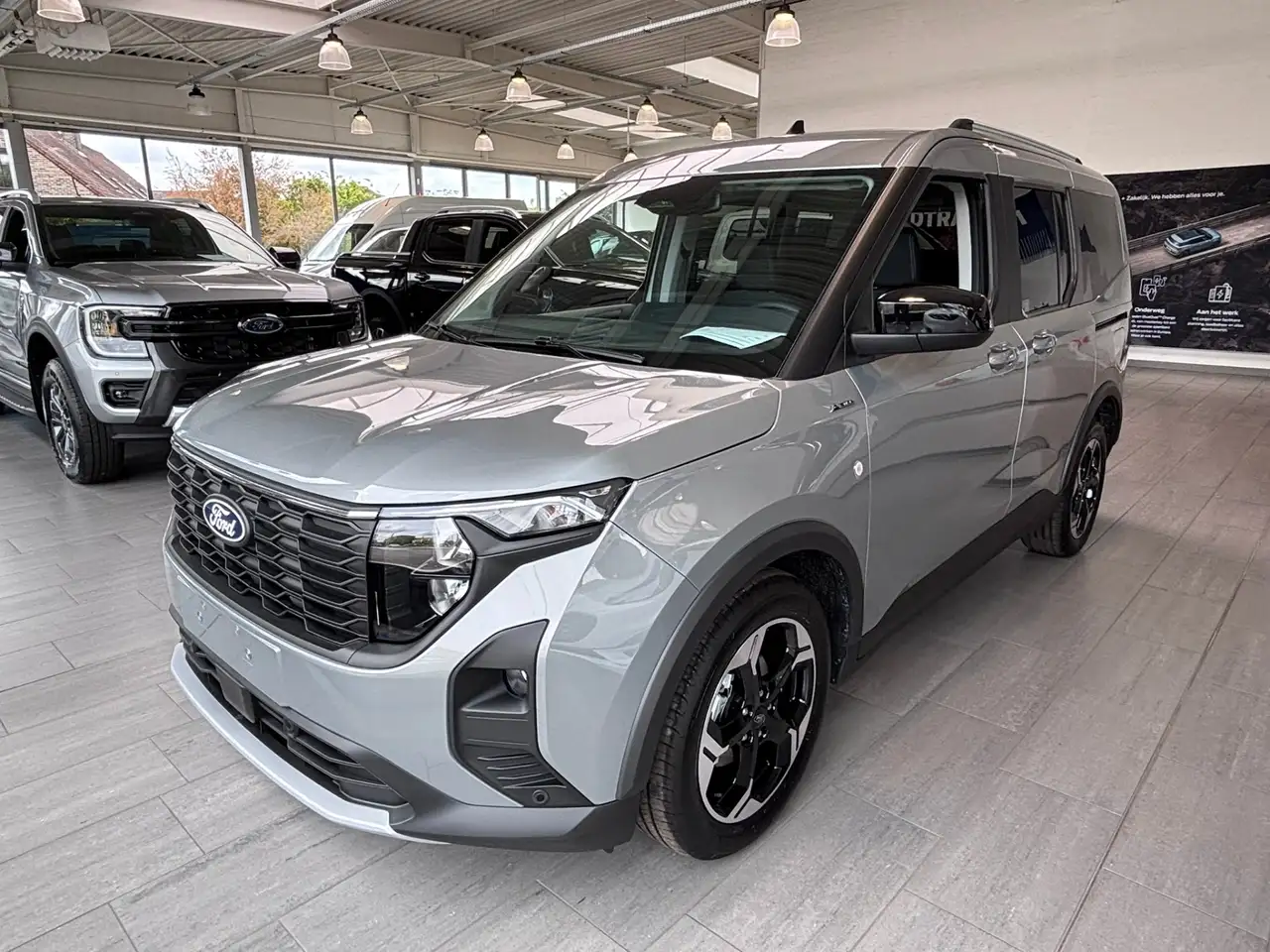 Ford Tourneo Courier - 1
