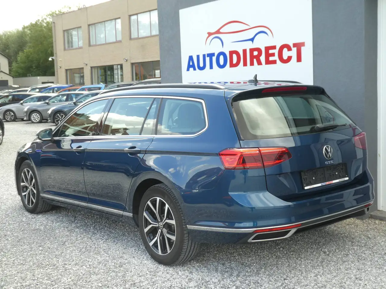 Volkswagen Passat Variant - 3