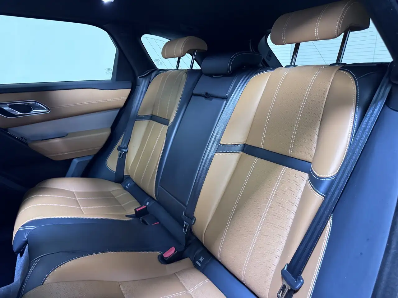Land Rover Range Rover Velar - 10