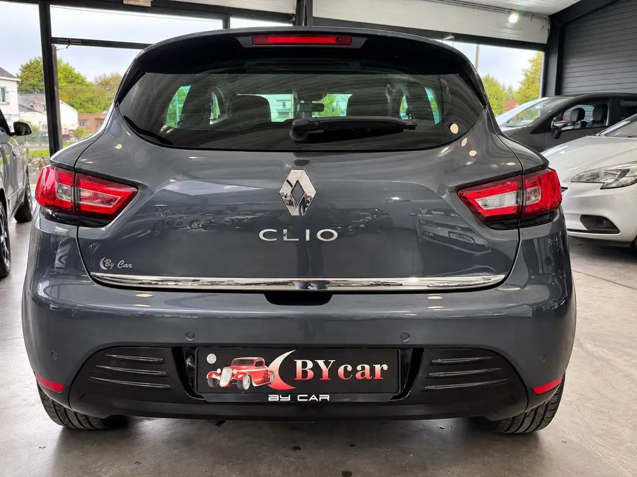 Renault Clio - 6