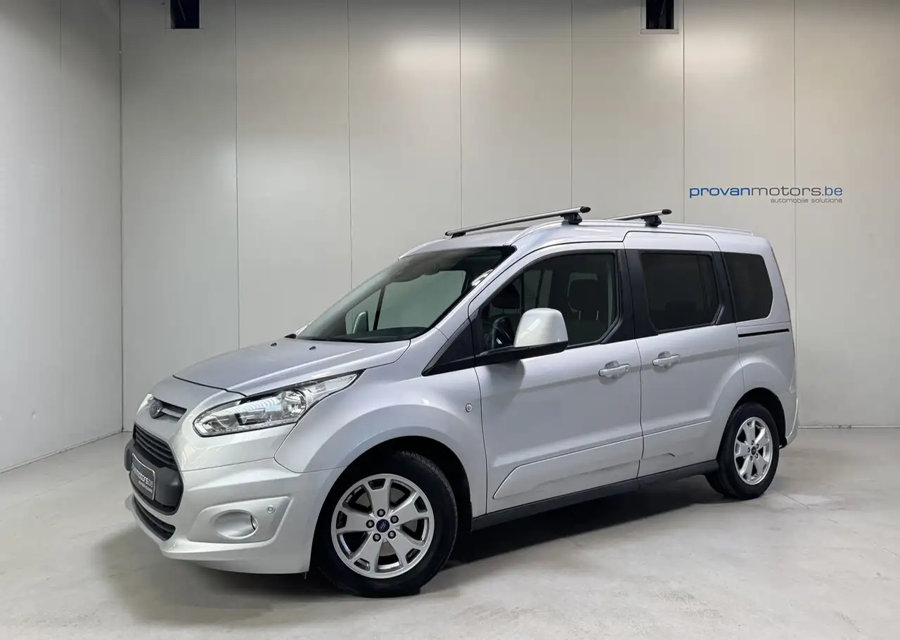 Ford Tourneo - 4