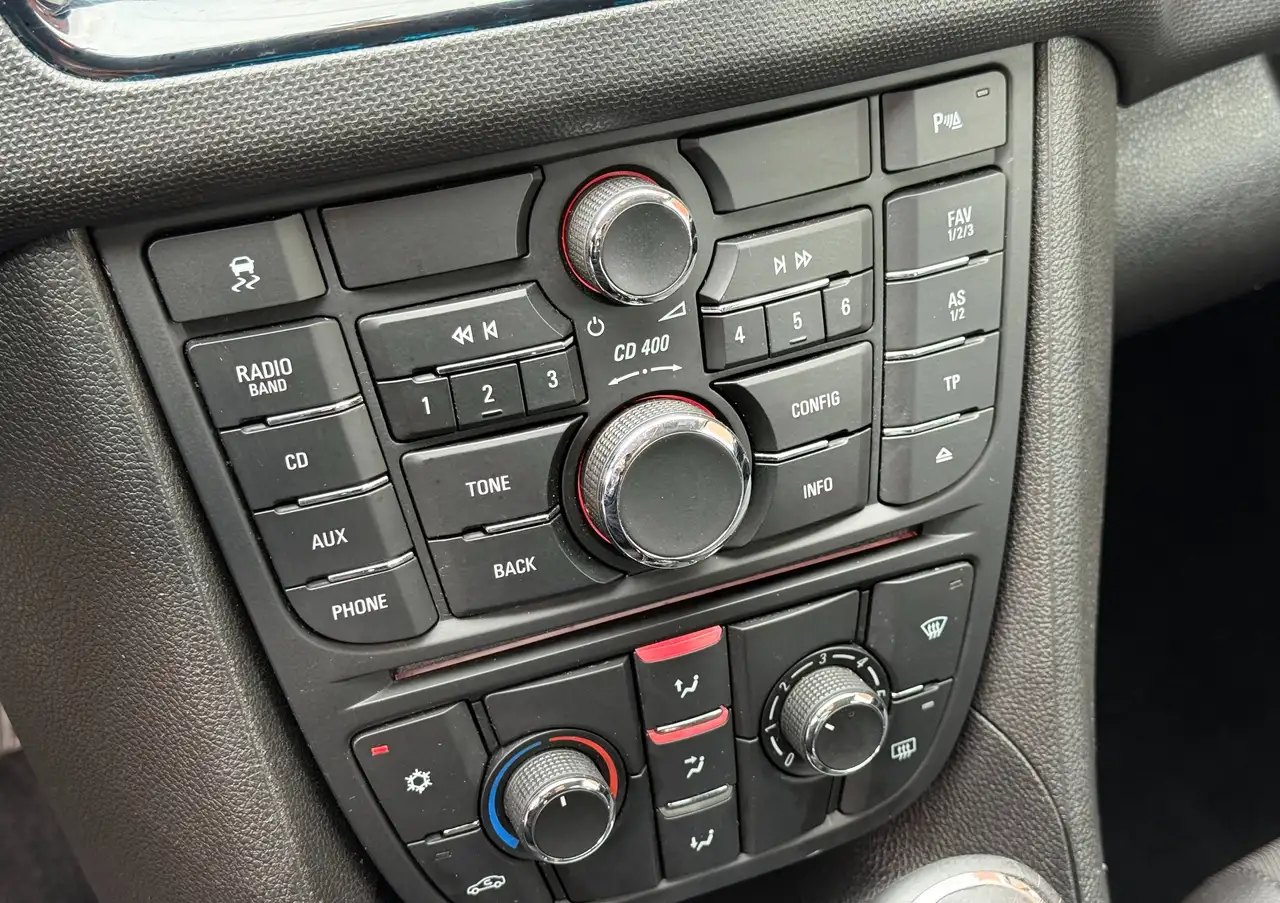 Opel Meriva - 10