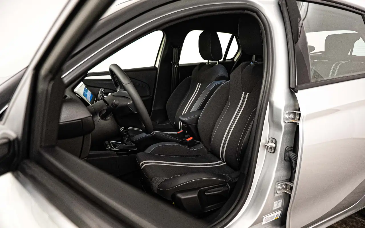Opel Corsa - 8