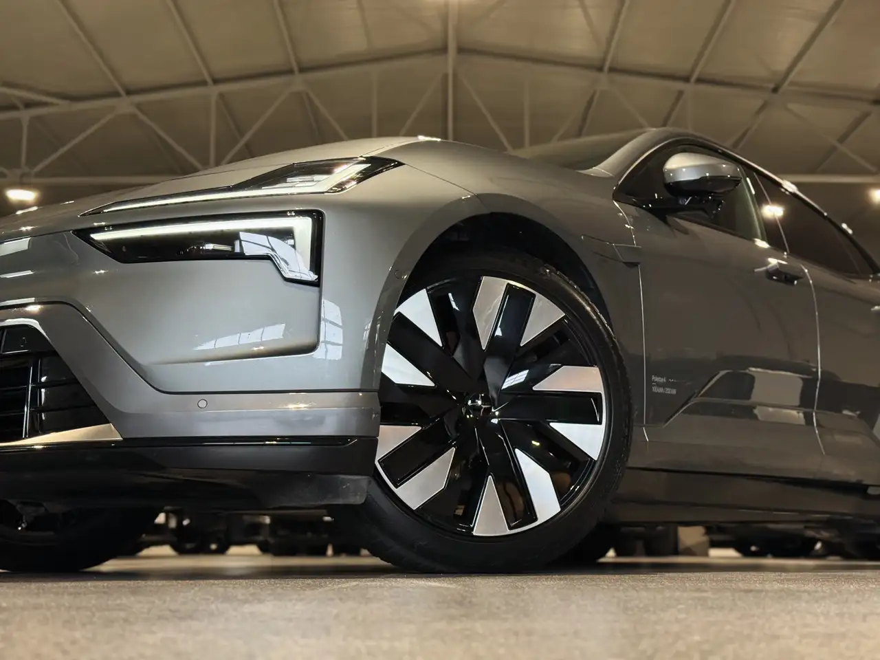 Polestar 4 - 11