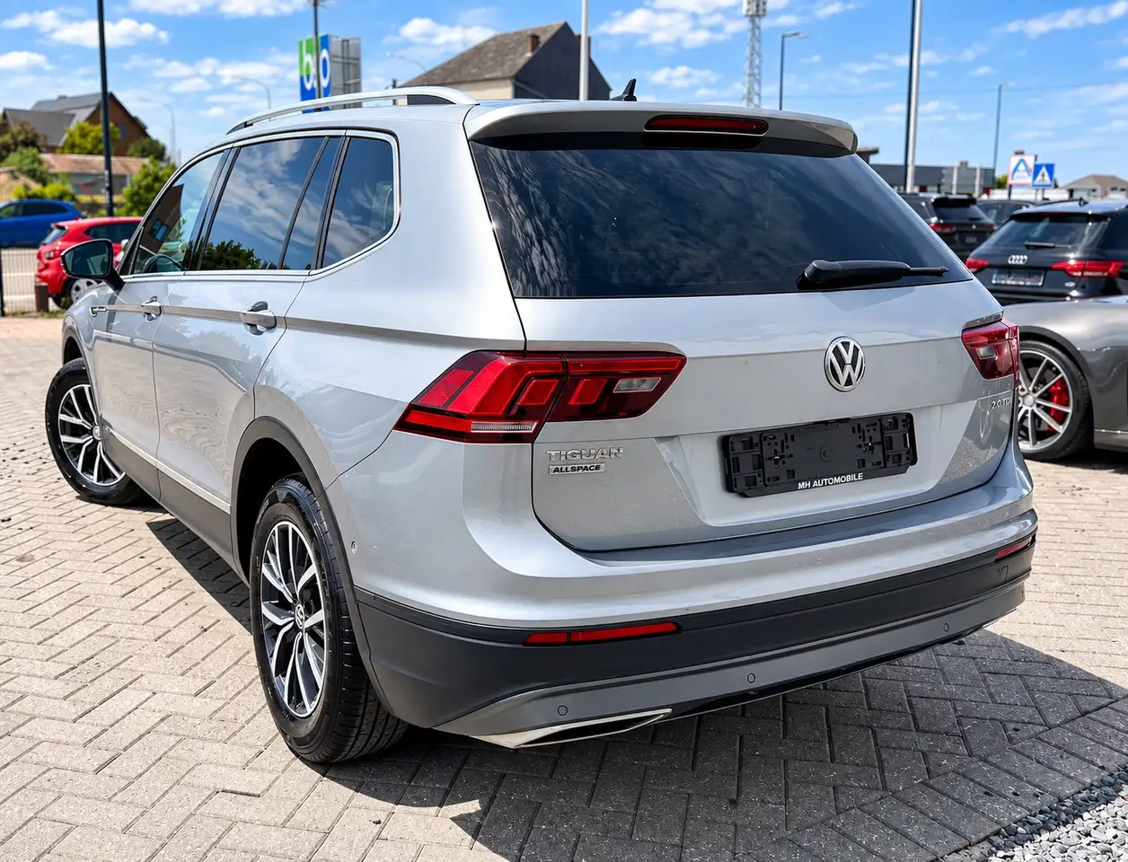 Volkswagen Tiguan Allspace - 6